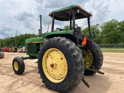 JOHN DEERE 4040 TRACTOR