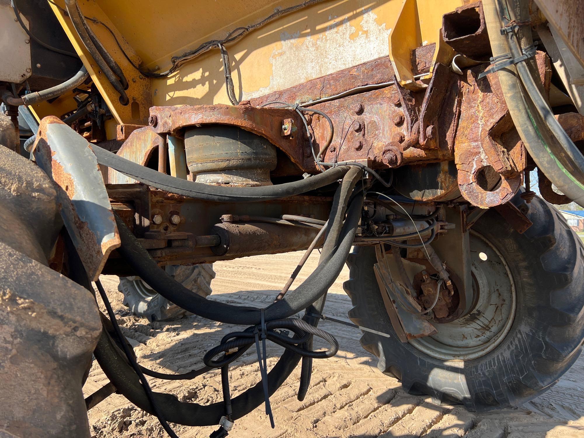 ROGATOR RG1100 - 4X4 OFF ROAD SPREADER