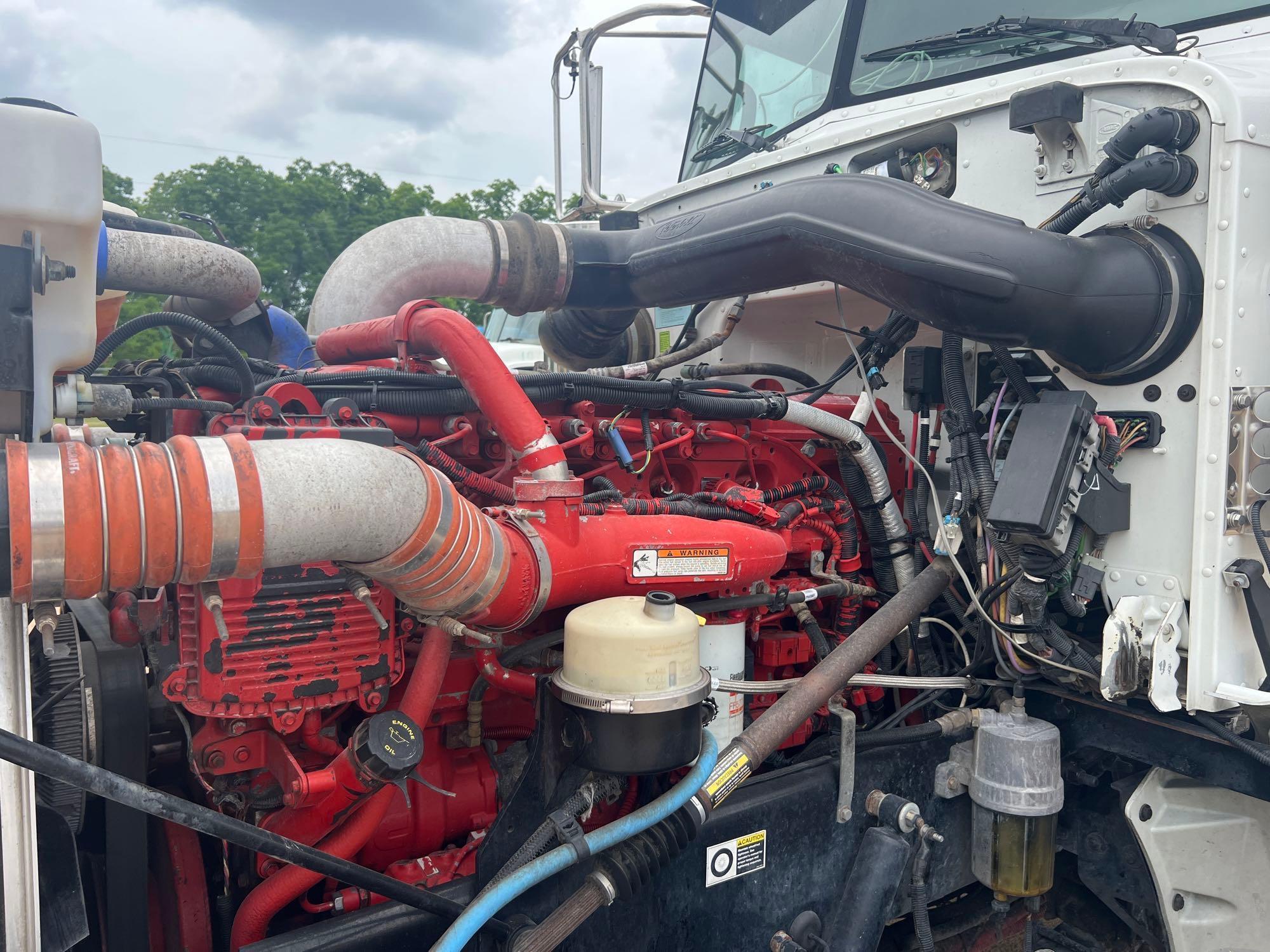 2012 PETERBILT 367 TRI-AXLE ROAD TRACTOR