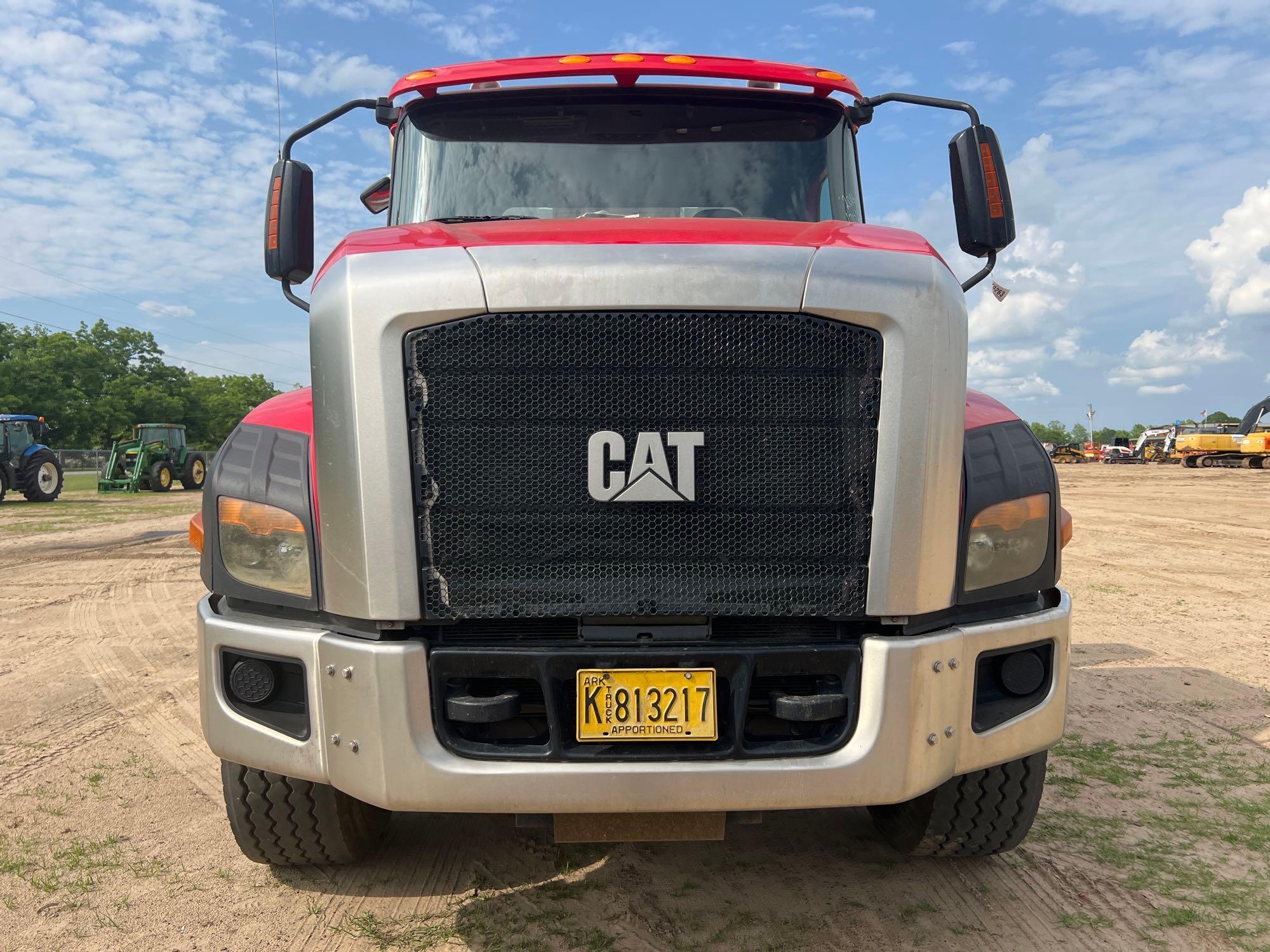 2016 CATERPILLAR CT660S T/A DAY CAB ROAD TRACTOR