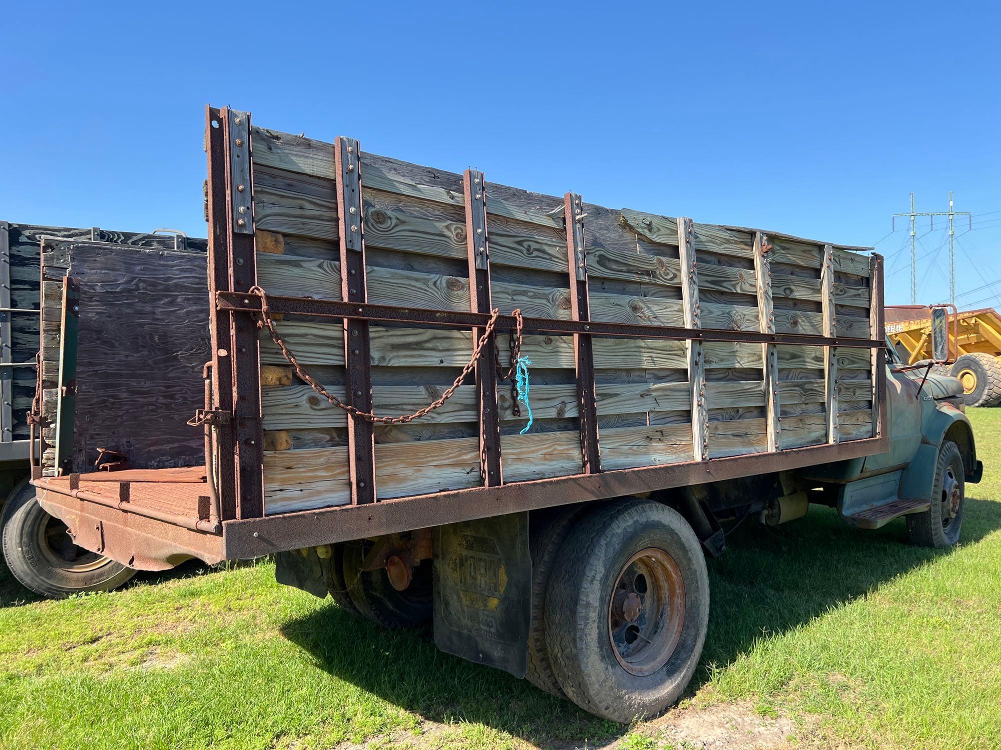 (INOP) 1971 CHEVROLET C150 S/A HYD DUMP FARM TRUCK