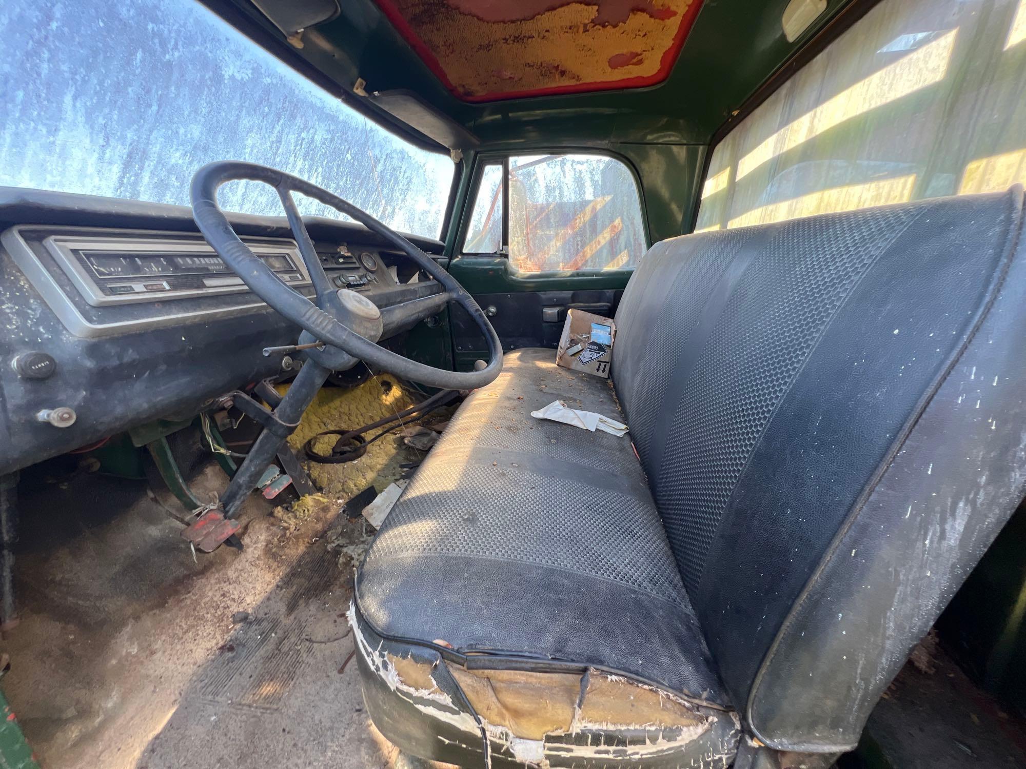 (INOP) 1973 DODGE S/A FARM TRUCK