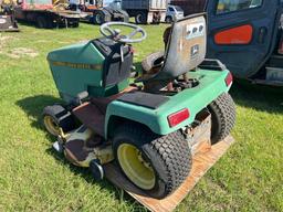 JOHN DEERE 240 RIDING MOWER