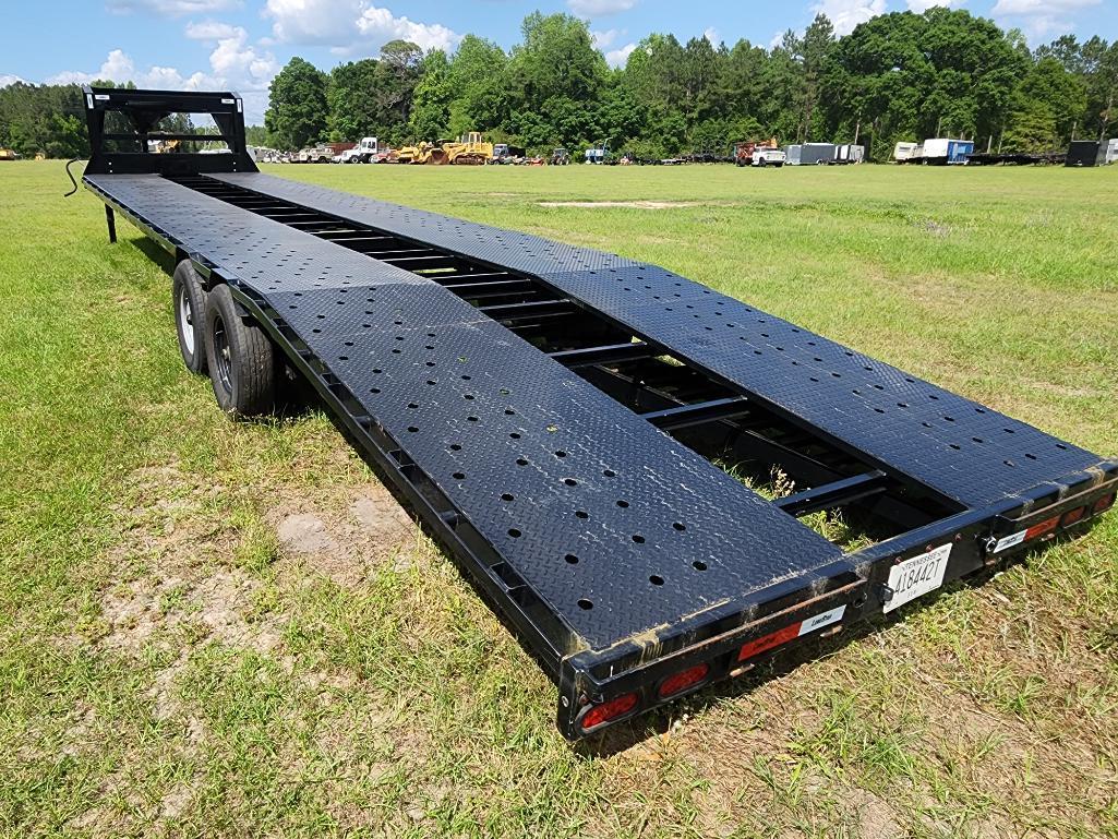 2023 LONESTAR 8' X 36' GOOSENECK CAR HAULER