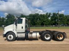 2017 INTERNATIONAL NAVISTAR 8600 T/A ROAD TRACTOR