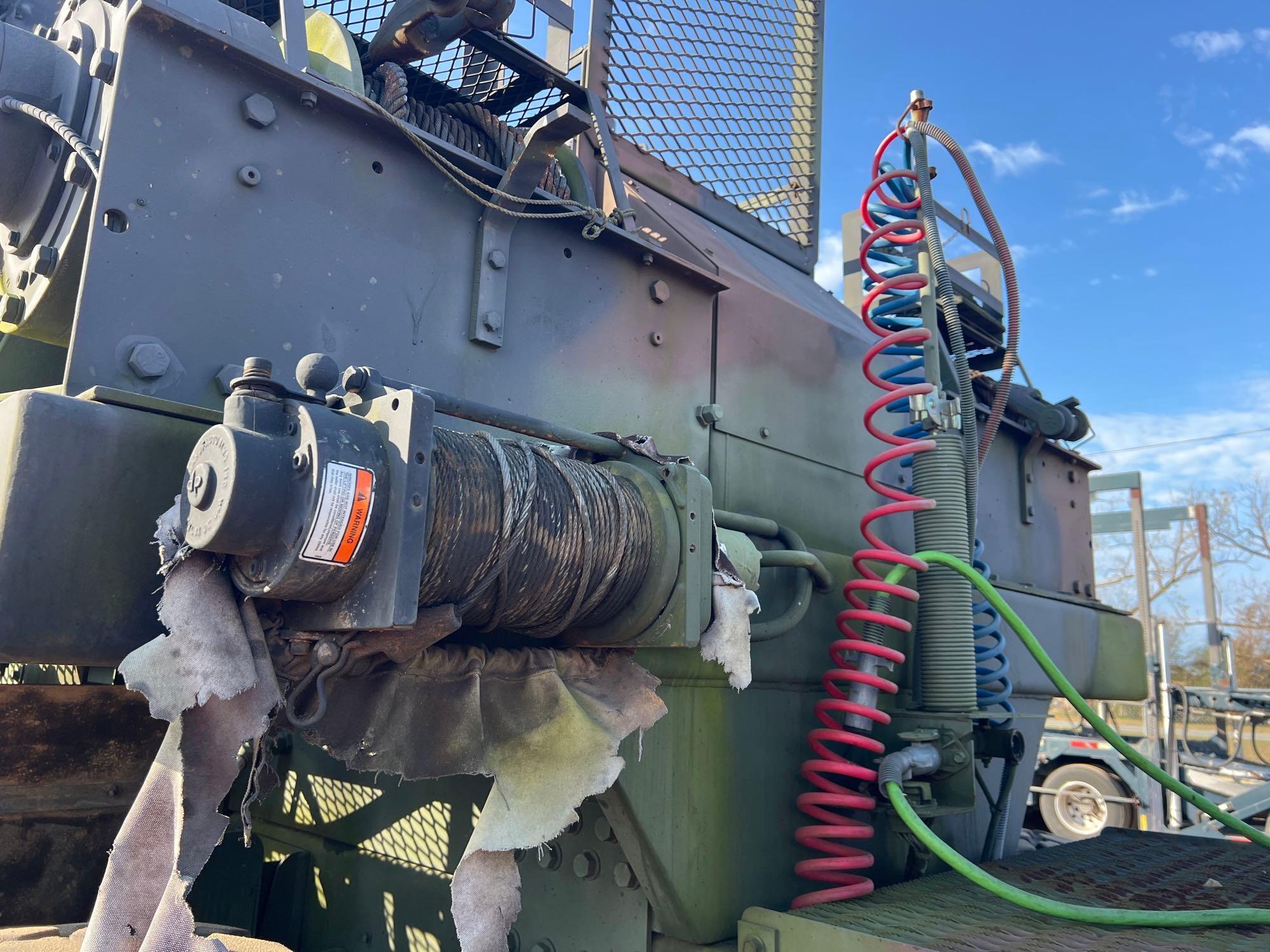 1993 OSHKOSH M1070 MILITARY TANK TRANSPORTER TRK