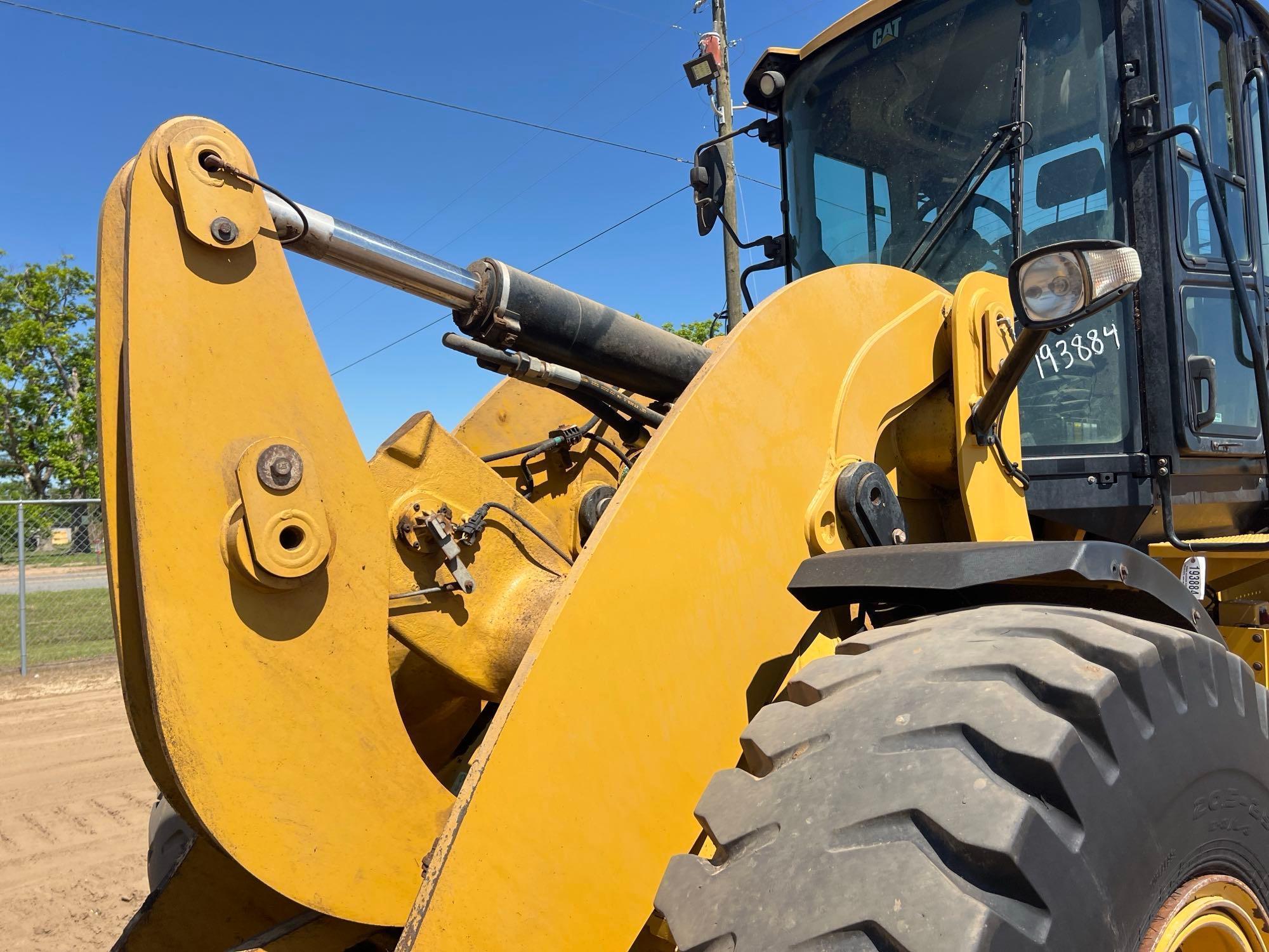 2020 CATERPILLAR 938M WHEEL LOADER