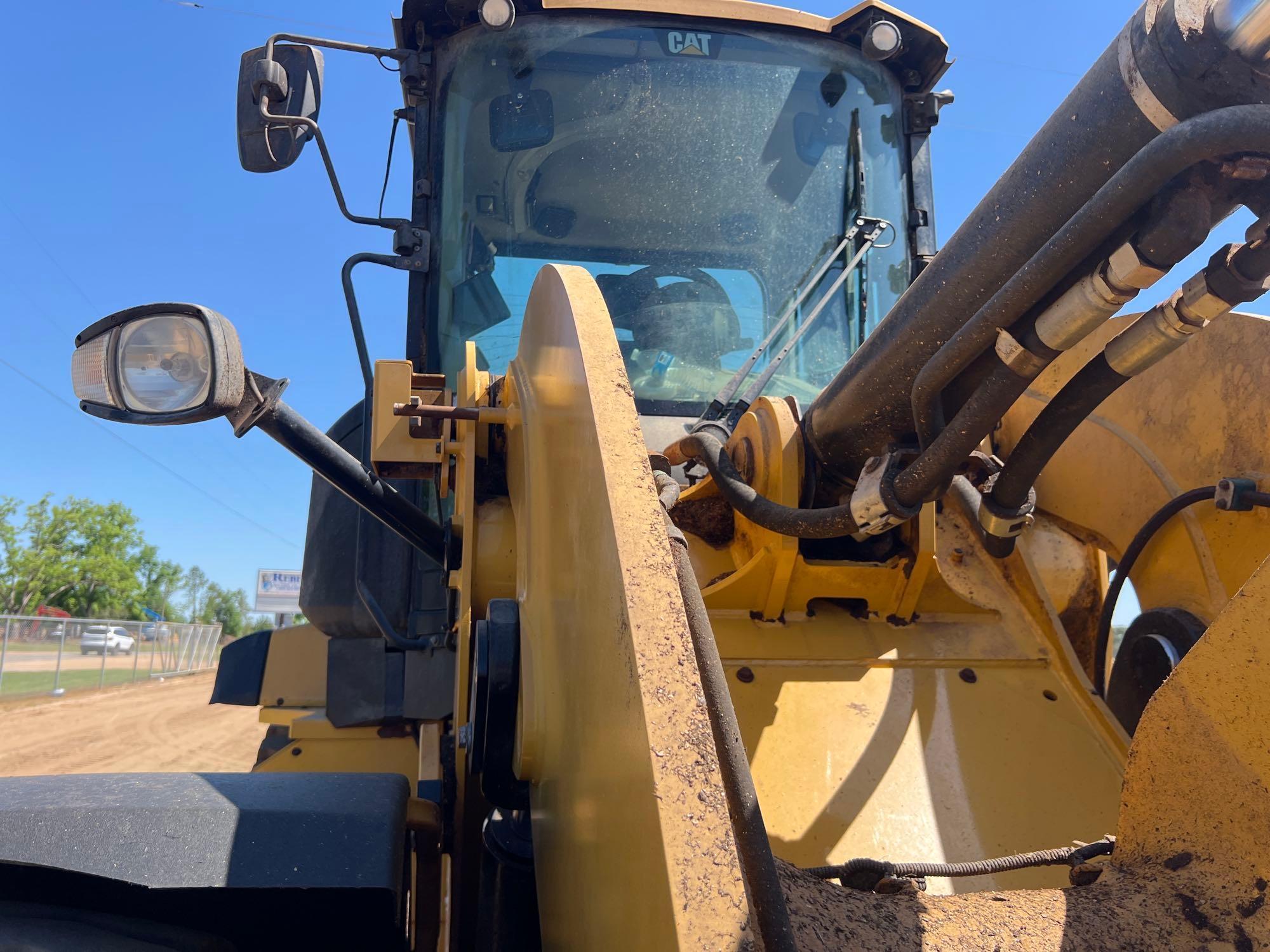 2020 CATERPILLAR 938M WHEEL LOADER