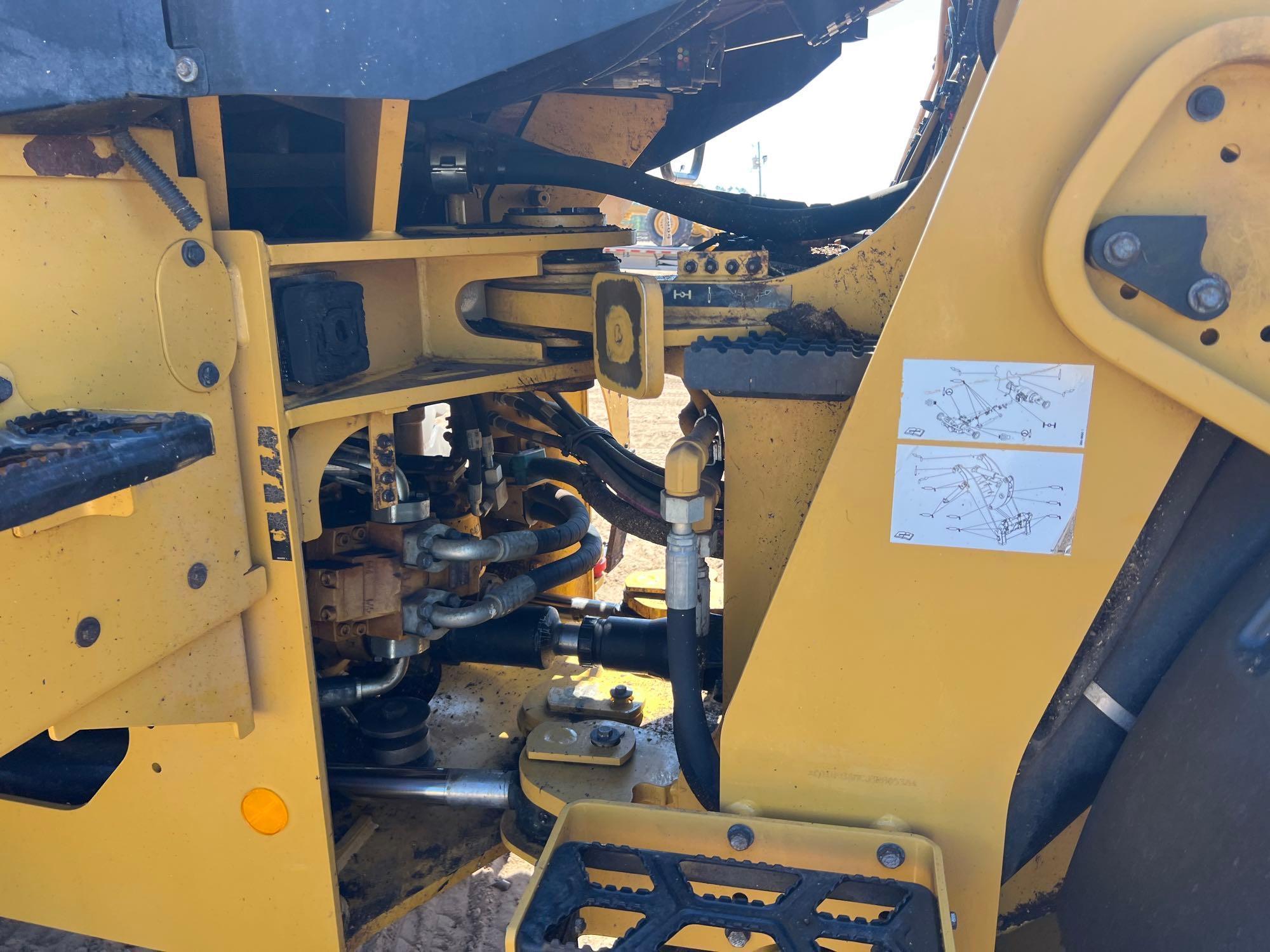 2020 CATERPILLAR 938M WHEEL LOADER