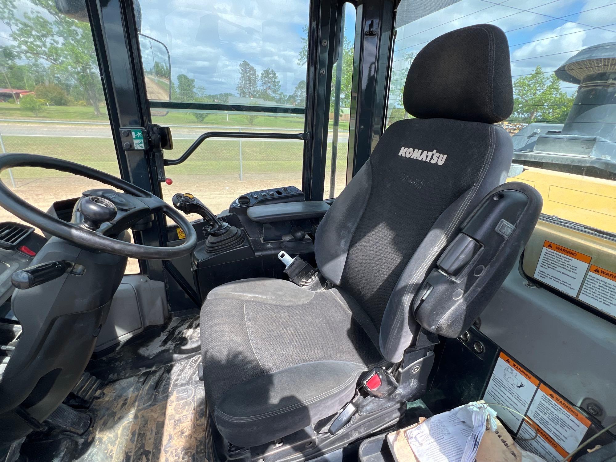 2020 KOMATSU WA320-8 WHEEL LOADER