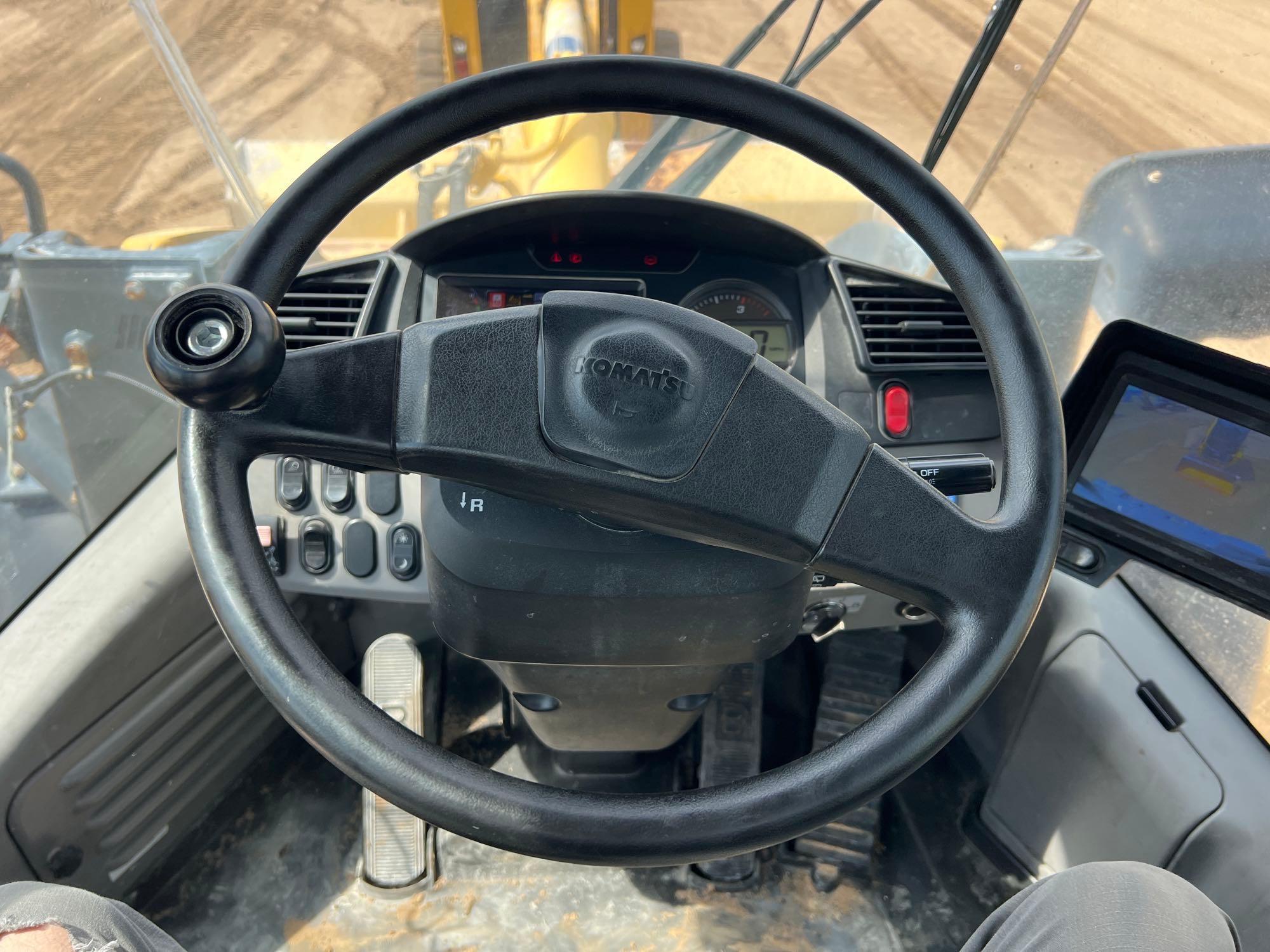 2020 KOMATSU WA320-8 WHEEL LOADER