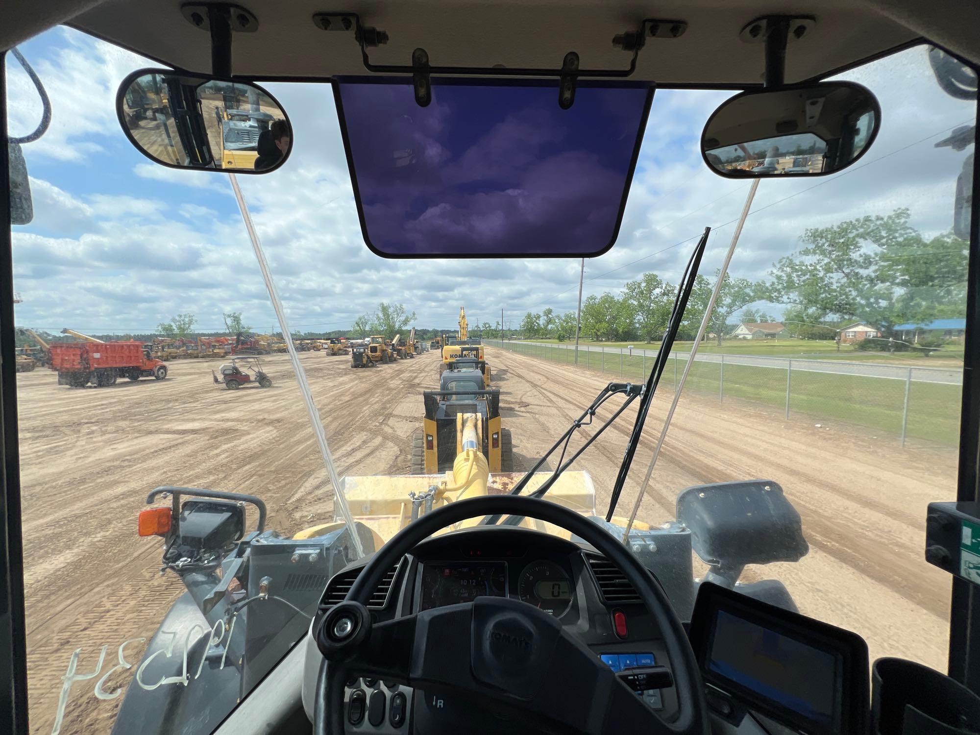 2020 KOMATSU WA320-8 WHEEL LOADER