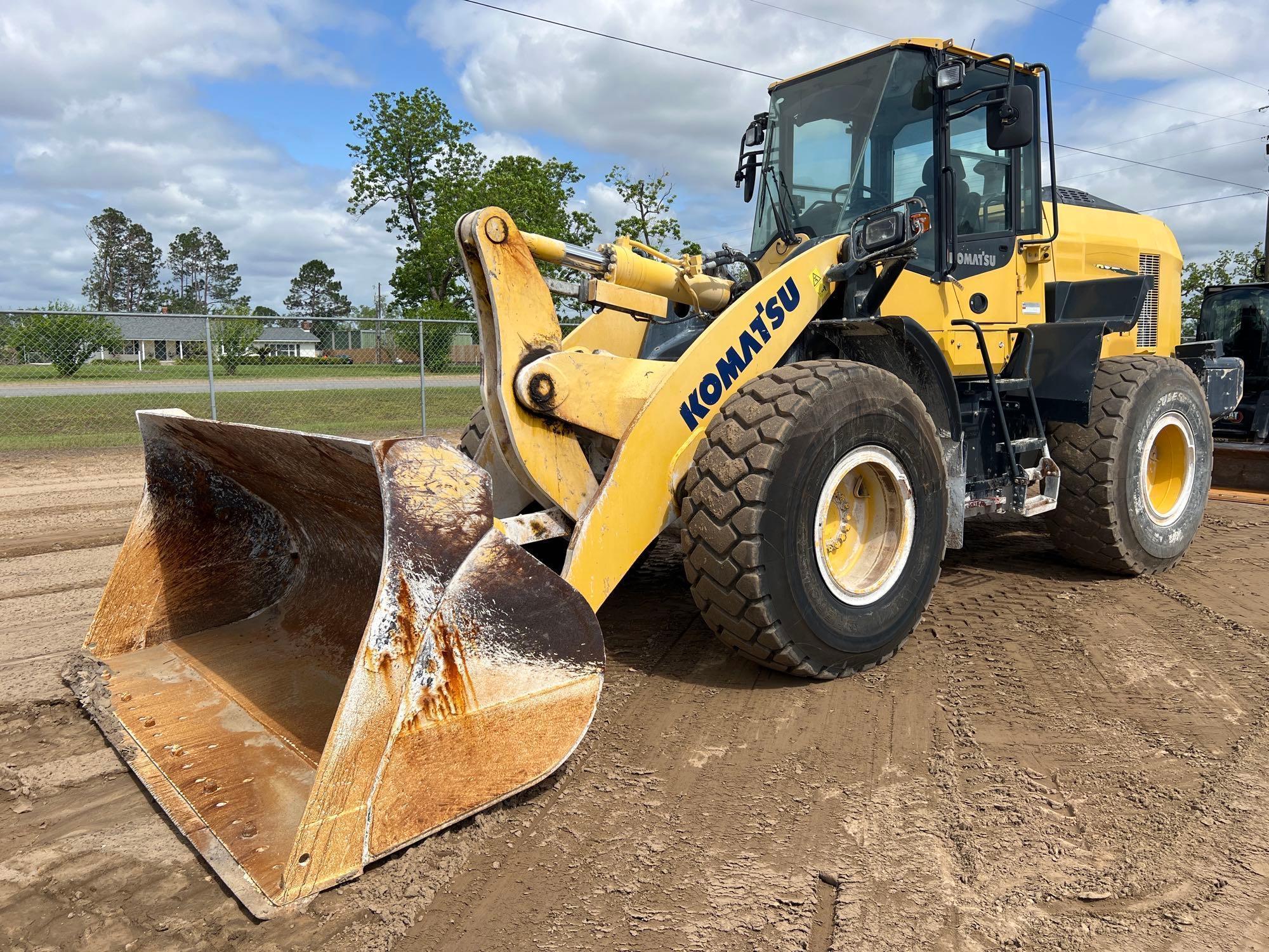 2020 KOMATSU WA320-8 WHEEL LOADER