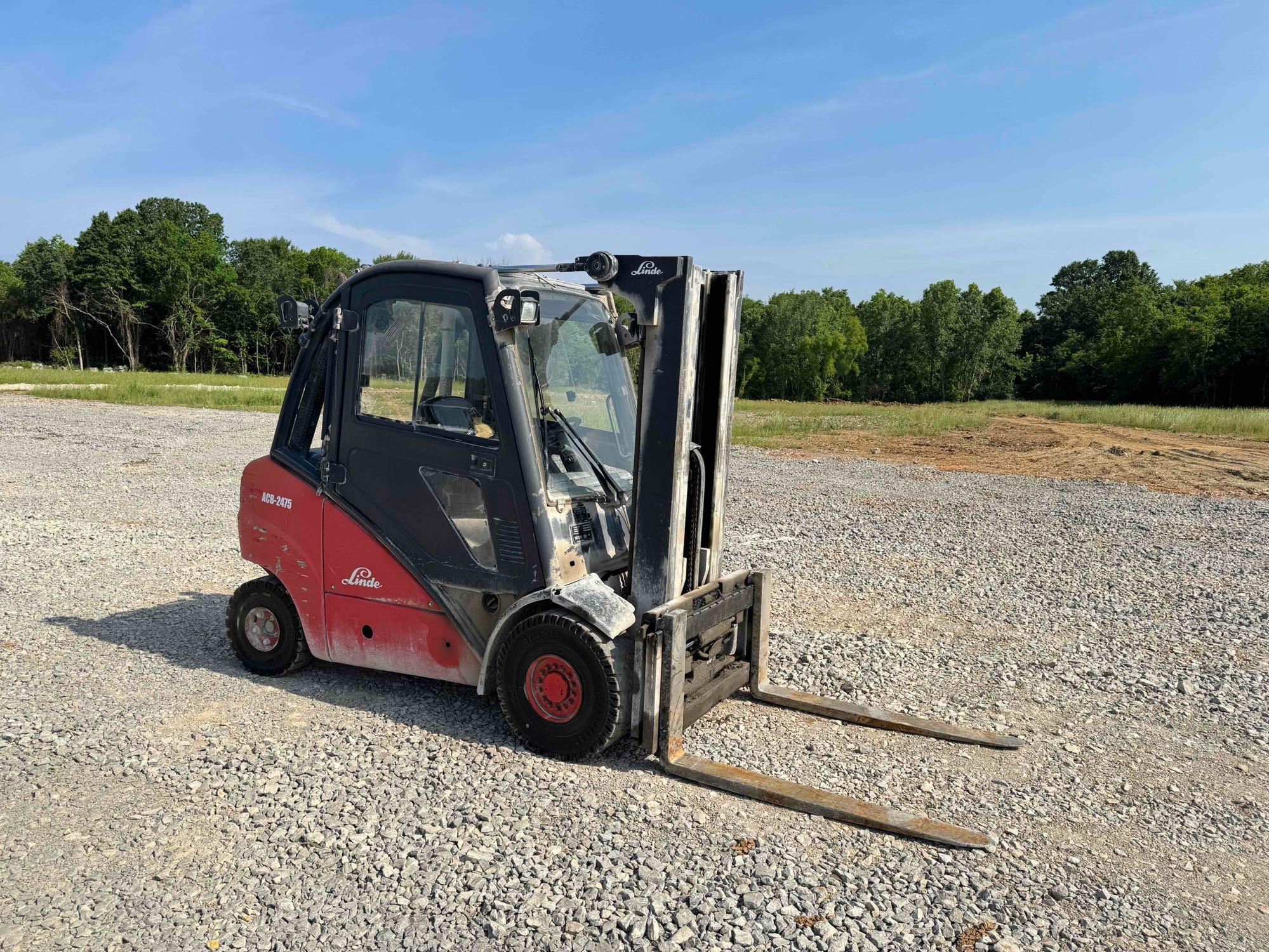 2007 LINDE H35D STRAIGHT MAST FORKLIFT