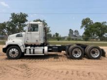 2016 WESTERN STAR W4700 DAY CAB ROAD TRACTOR