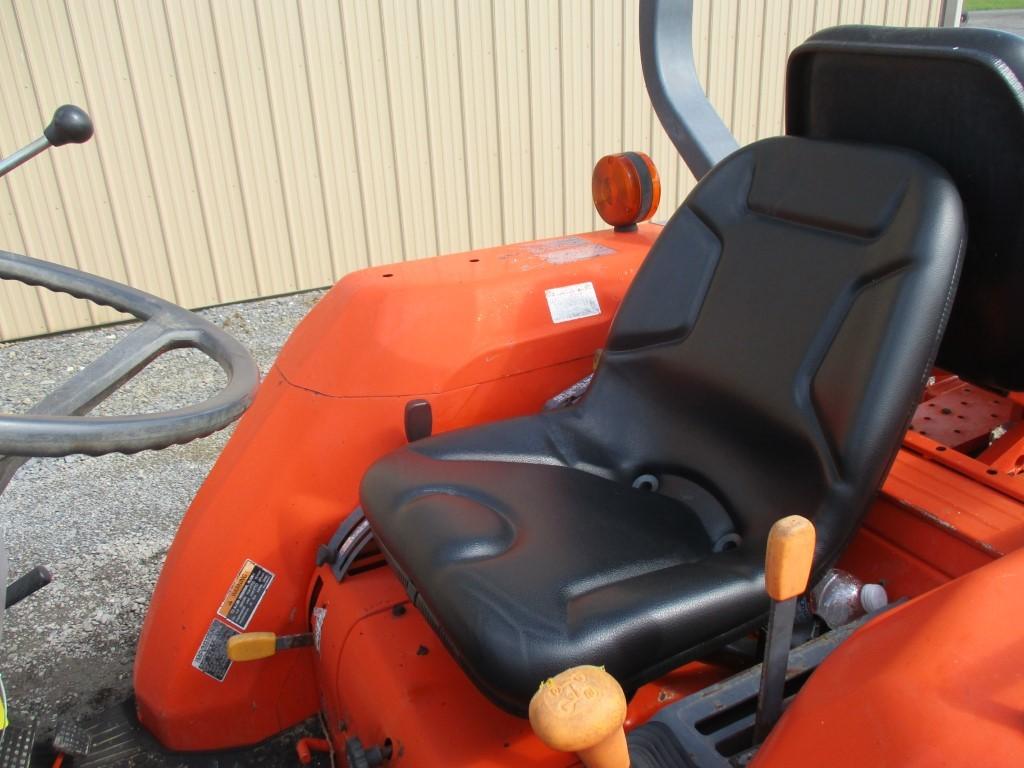 1999 Kubota L3300 Compact Tractor