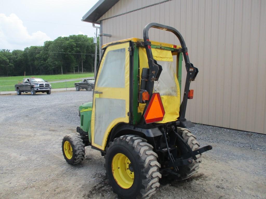 John Deere 2320 Tractor