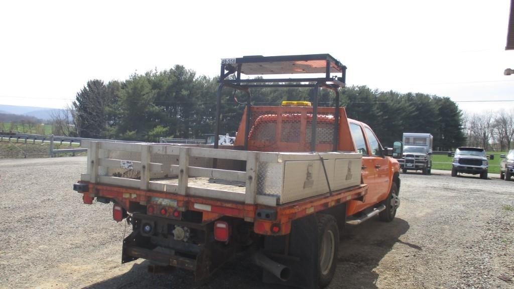 2012 Chevy 3500 Flatbed Pick-Up