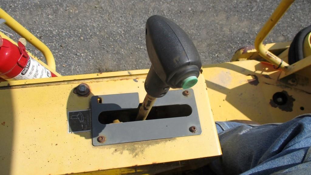 Sakai SV400 Dirt Roller