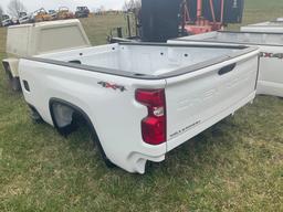 White Chevy Silverdo Truck Bed 8Ft