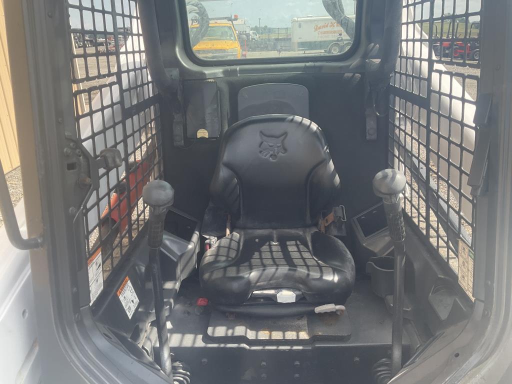 2013 Bobcat S590 Skid Steer