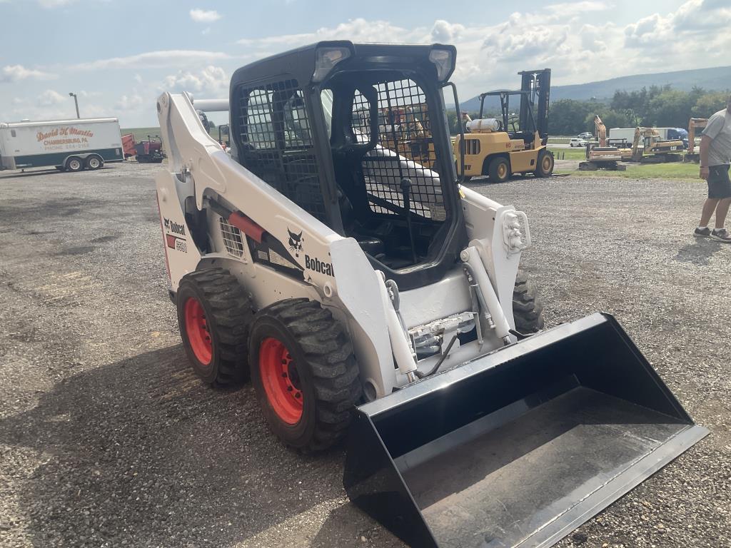 2013 Bobcat S590 Skid Steer