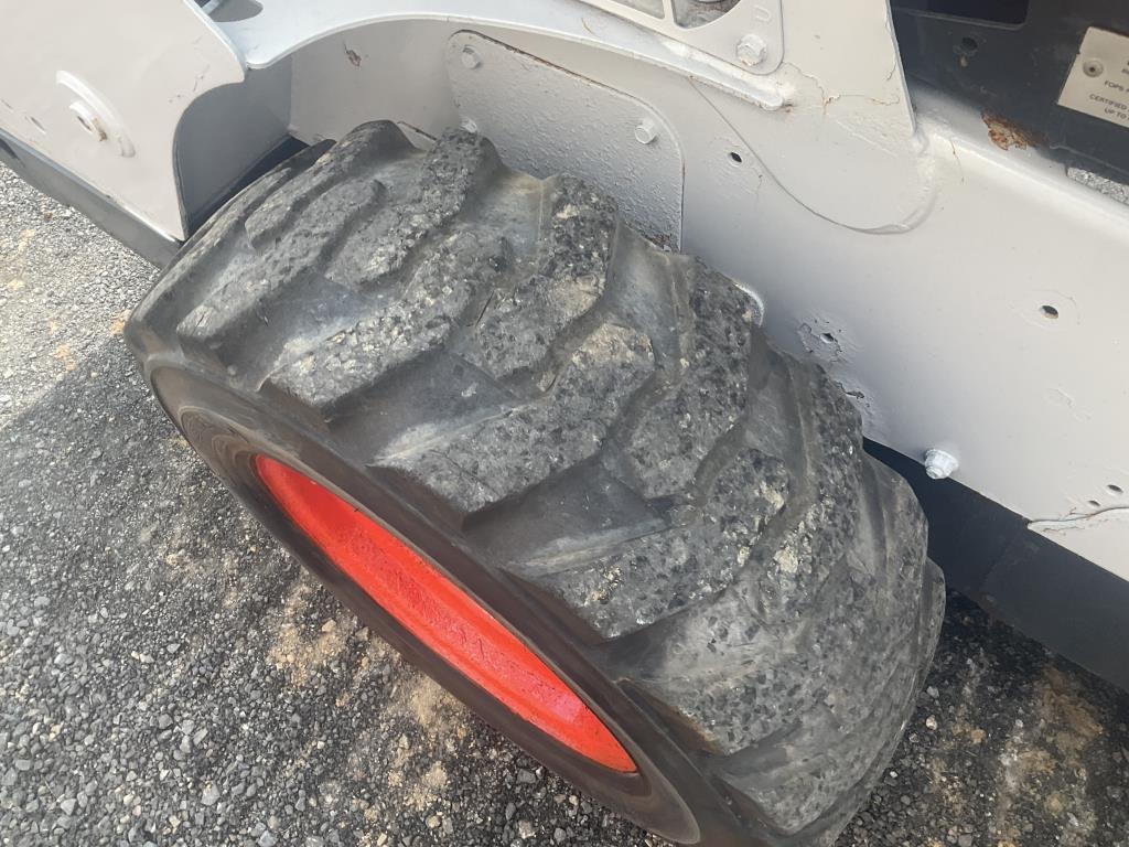 2013 Bobcat S590 Skid Steer