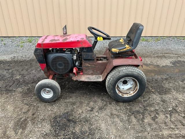 Wheel Horse Riding Tractor