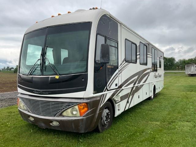 2004 Fleetwood Pace Arrow 37C Motorhome