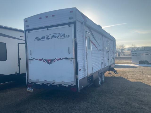 2009 Salem 5th Wheel Camper / Toy Hauler
