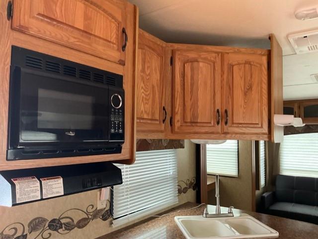 2012 Coleman 5th Wheel Travel Trailer