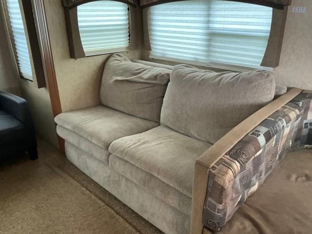 2012 Coleman 5th Wheel Travel Trailer