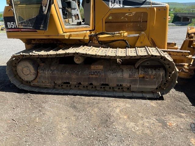 CAT D5G Dozer