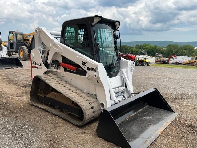 2015 Bobcat T650 Compact Track Loader