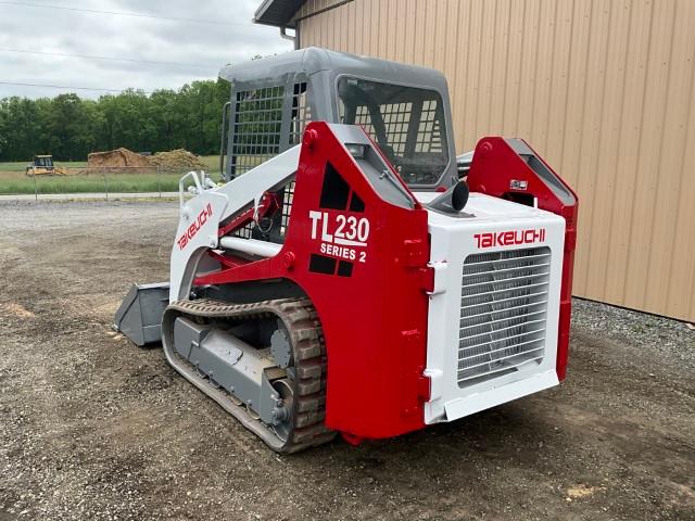 Takeuchi TL230 Compact Track Loader