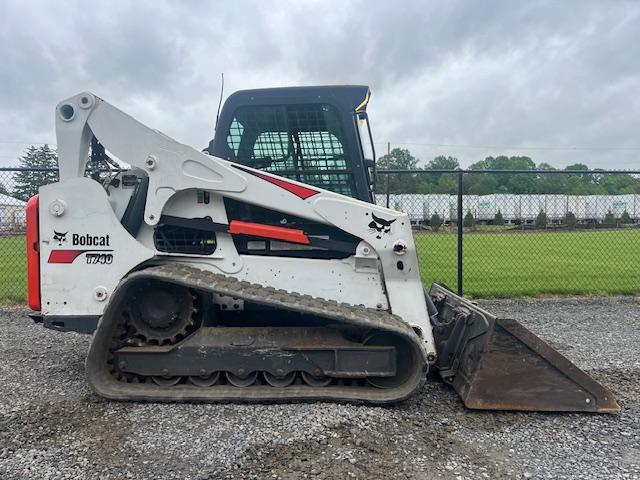 2018 Bobcat T740 Compact Track Loader