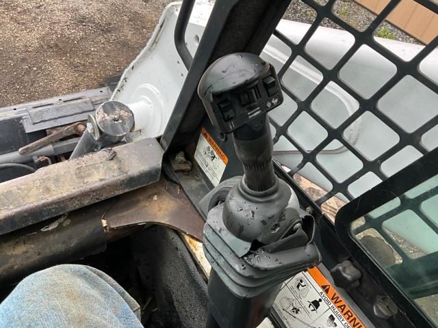 2006 Bobcat S300 Skid Steer