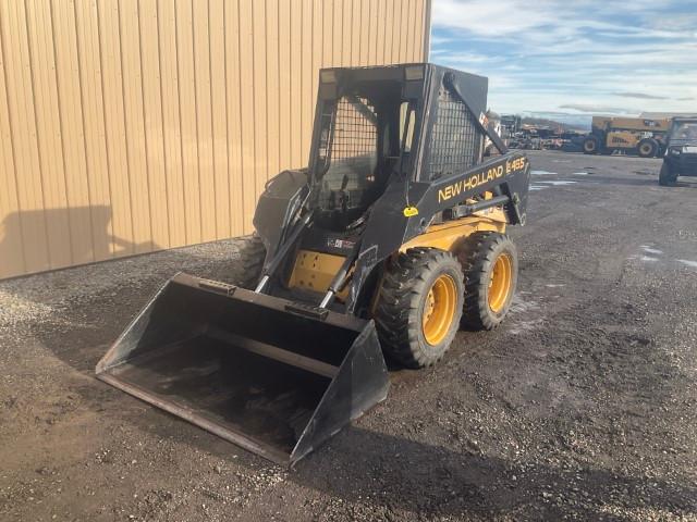 New Holland LX465 Skid Steer