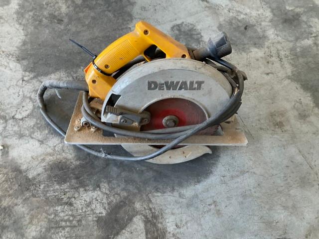 Dewalt 8 1/4" Circular Saw