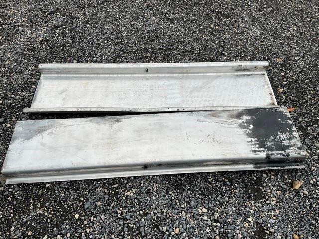 Set of 5ft. Heavy Duty Aluminum Ramps