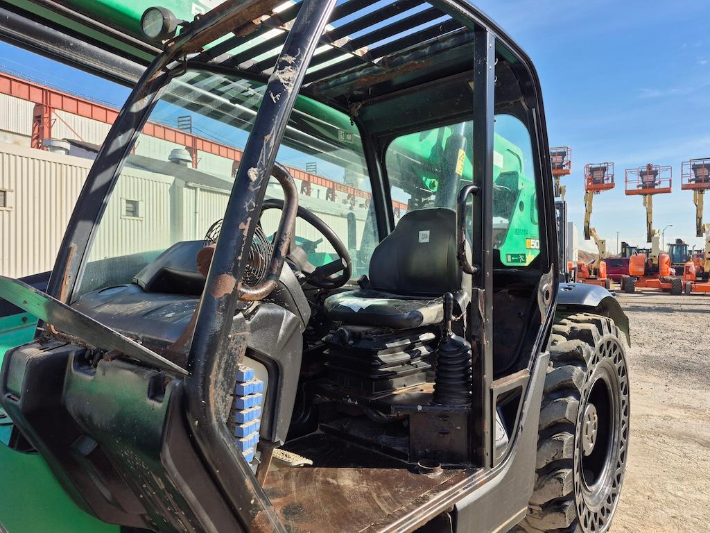 2016 JCB 509.42 9,000lb Telehandler
