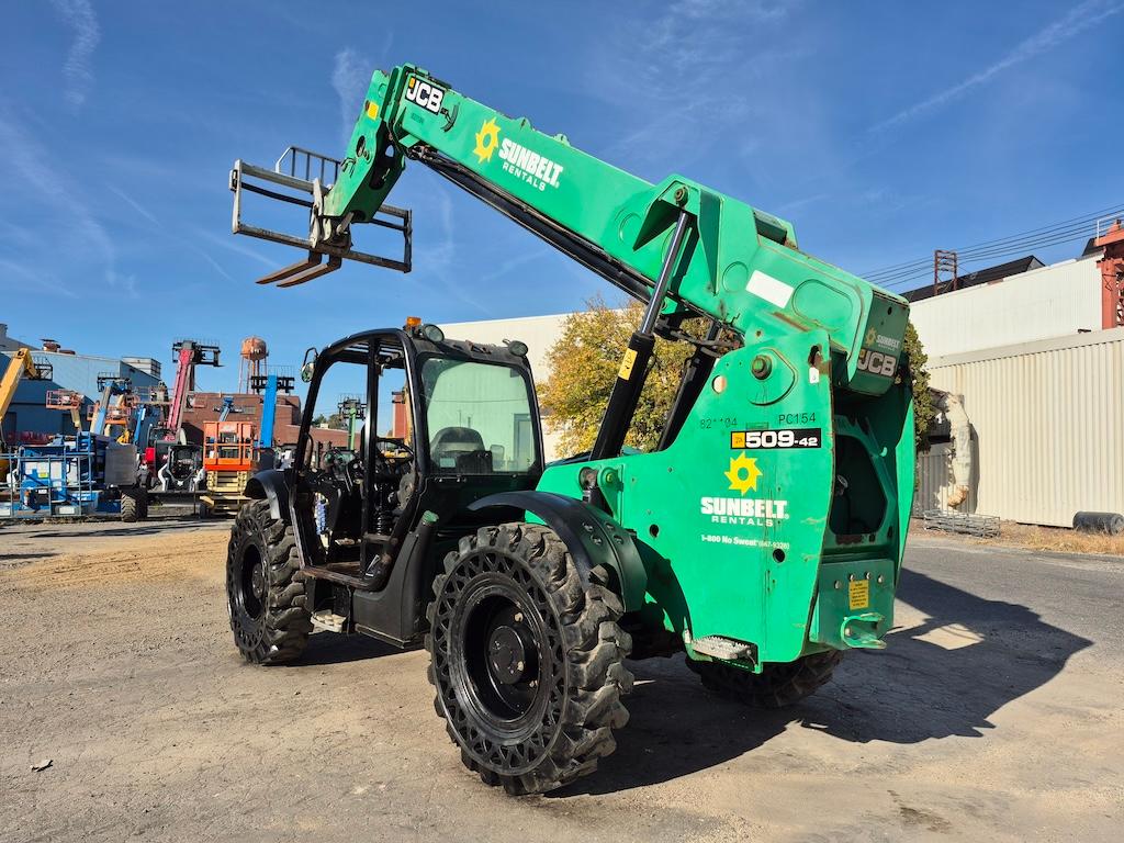 2016 JCB 509.42 9,000lb Telehandler