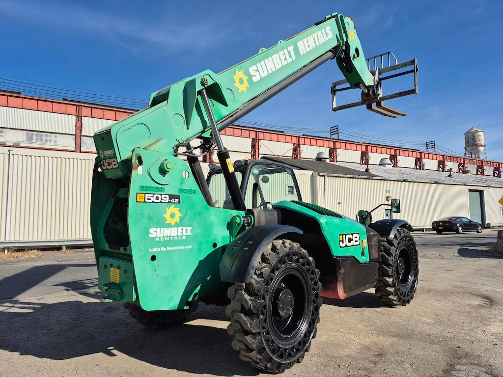 2016 JCB 509.42 9,000lb Telehandler