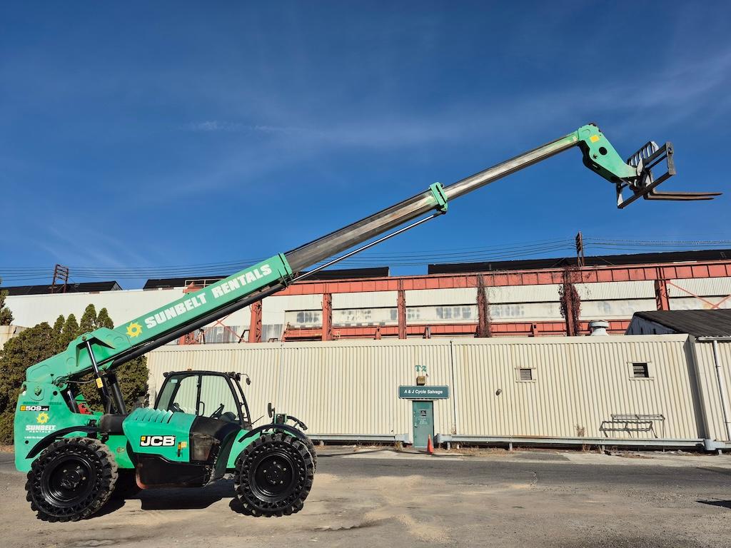 2016 JCB 509.42 9,000lb Telehandler