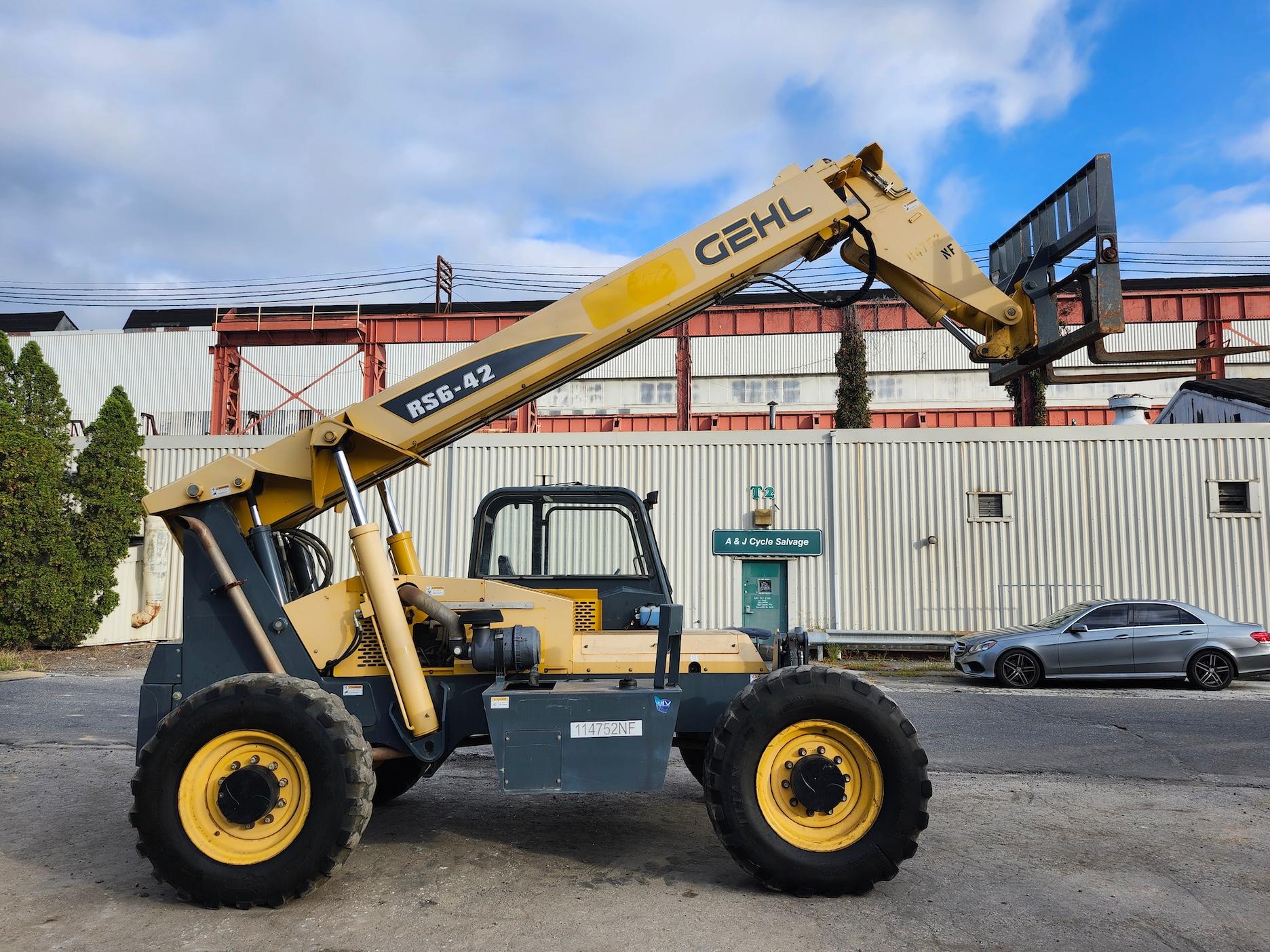 Gehl RS6-42 6,000lb Telehandler