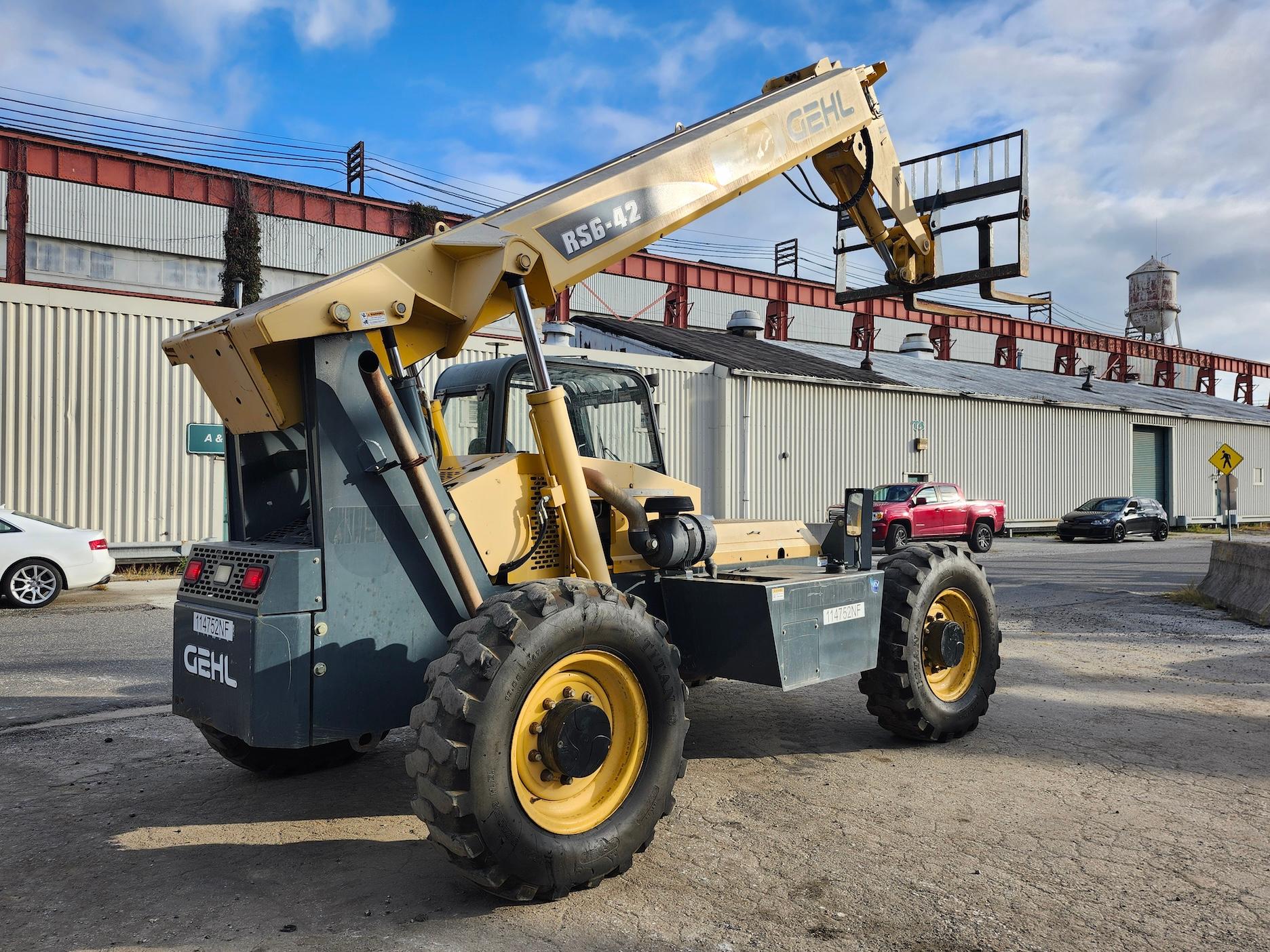 Gehl RS6-42 6,000lb Telehandler