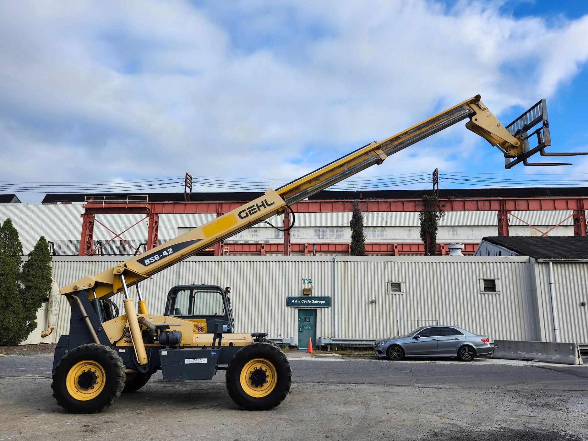 Gehl RS6-42 6,000lb Telehandler