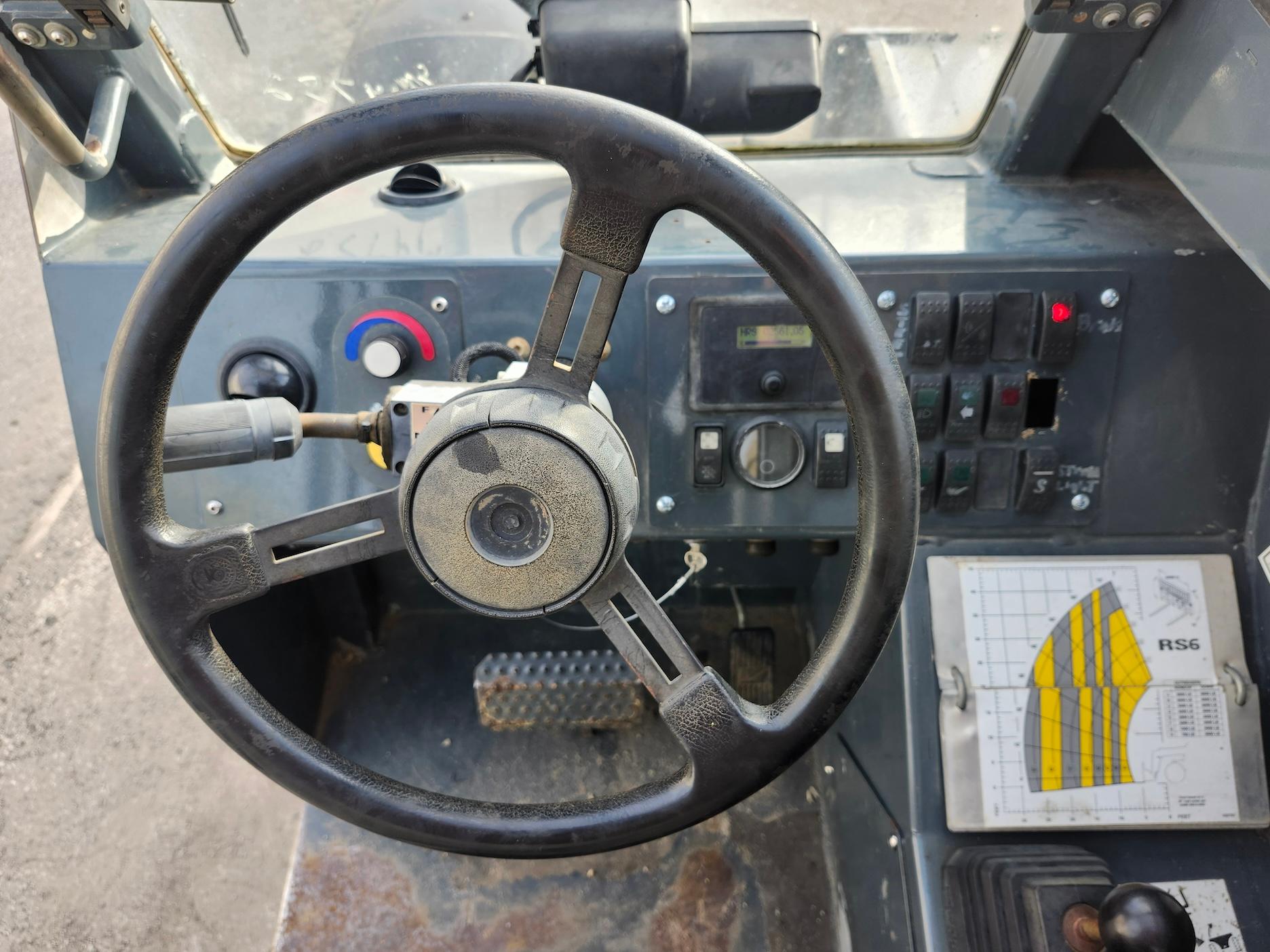 Gehl RS6-42 6,000lb Telehandler