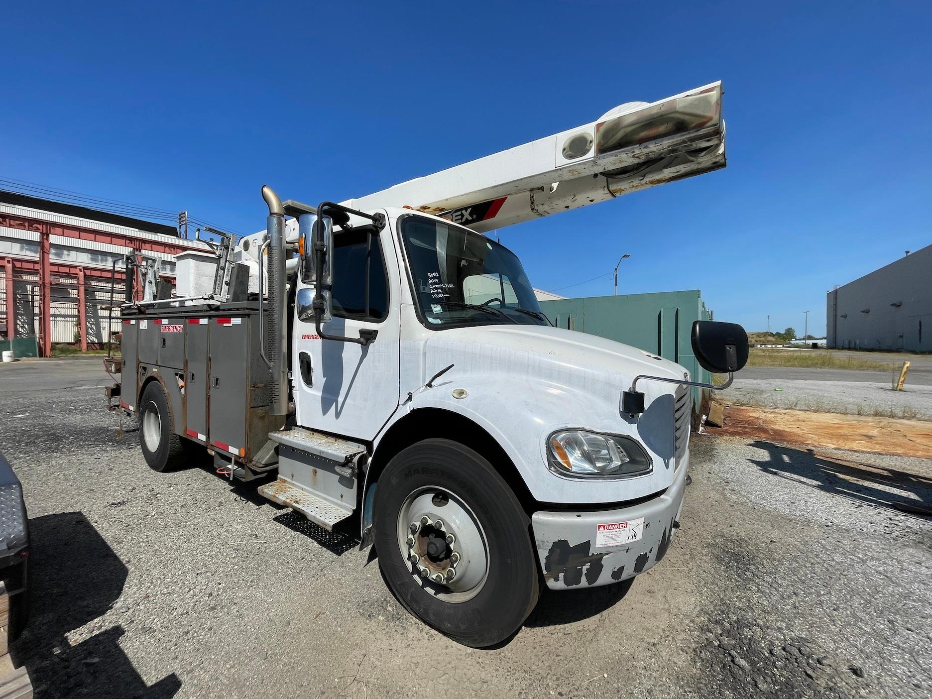 2014 Freightliner SC45 Bucket Truck