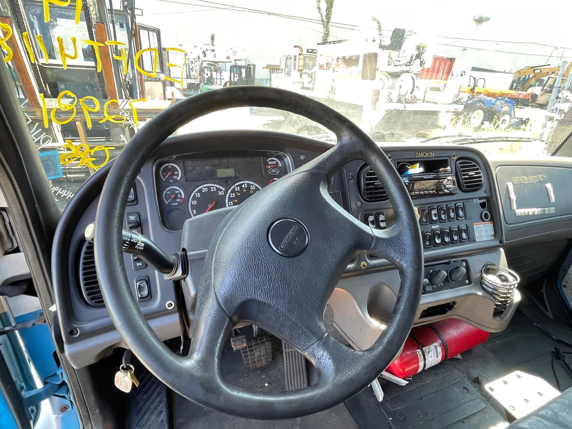 2014 Freightliner SC45 Bucket Truck